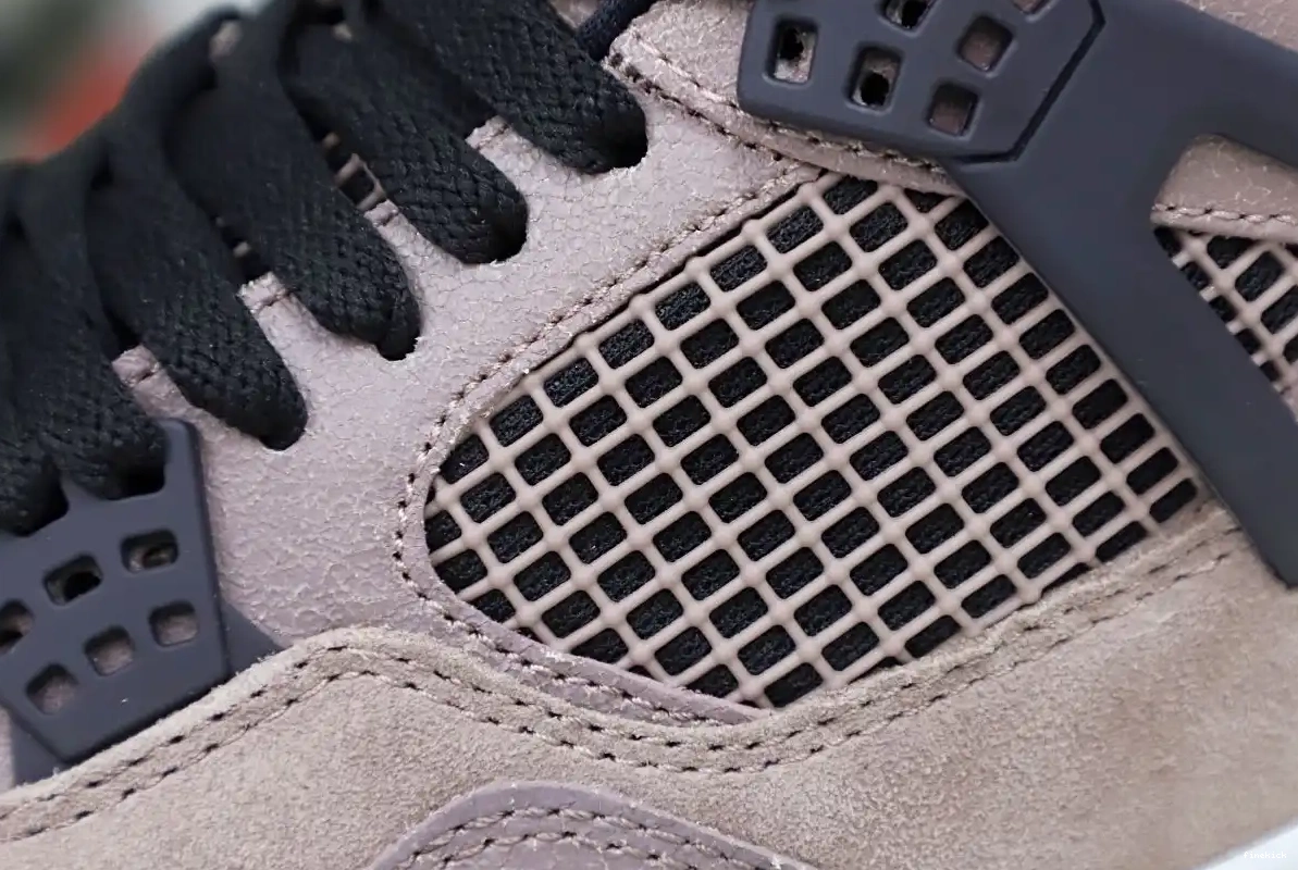 JORDAN 4 RETRO 'TAUPE HAZE' AIR 0706